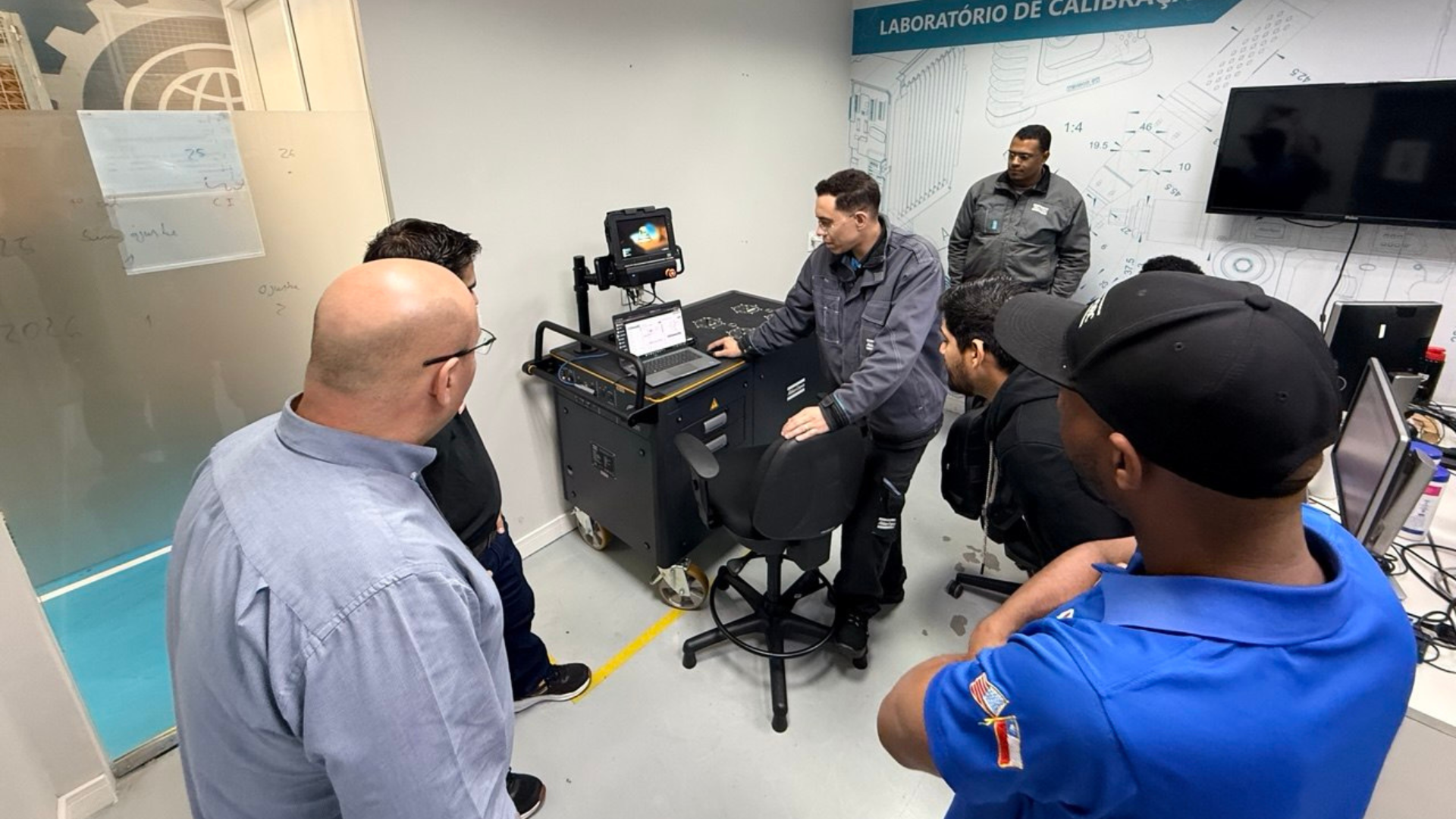 Hydrotorc se capacita en Brasil junto a Chicago Pneumatic