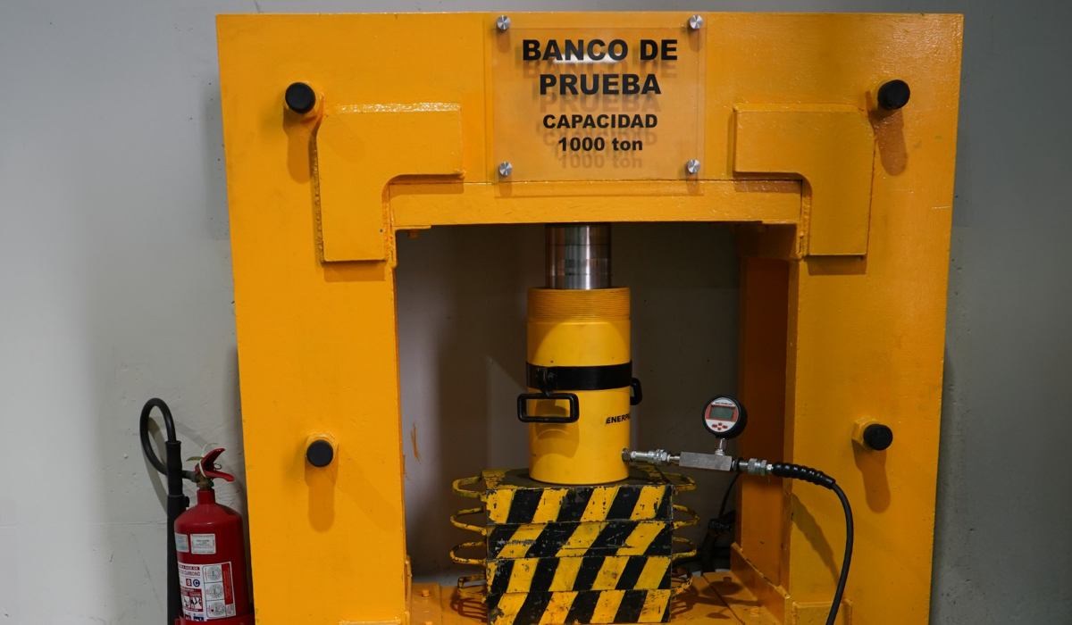 Banco de pruebas Enerpac 1000 toneladas